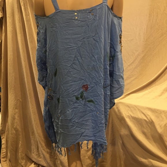 vacation dress or coverup - Picture 4 of 4